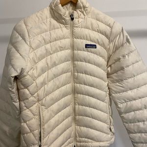 Patagonia white puffy